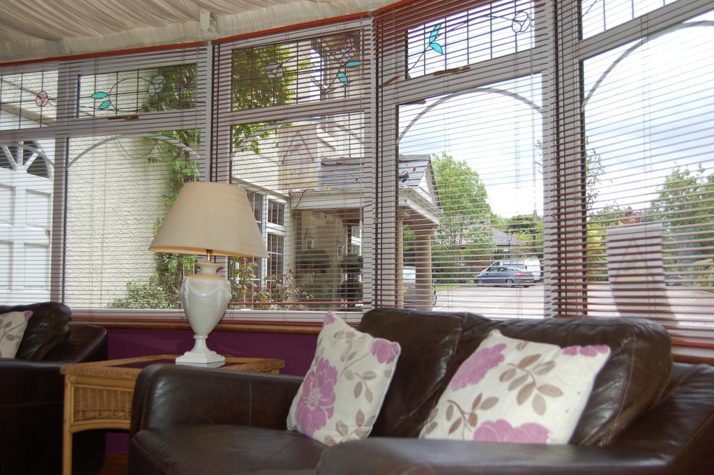Brook House Hotel Walton-le-Dale Exteriör bild